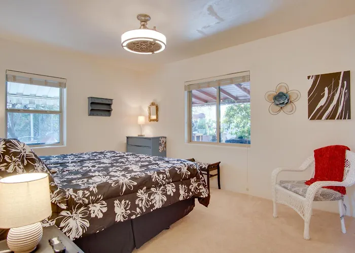 5 Mi To Dtwn: Tuscon Escape W/ Yard & Patio! *